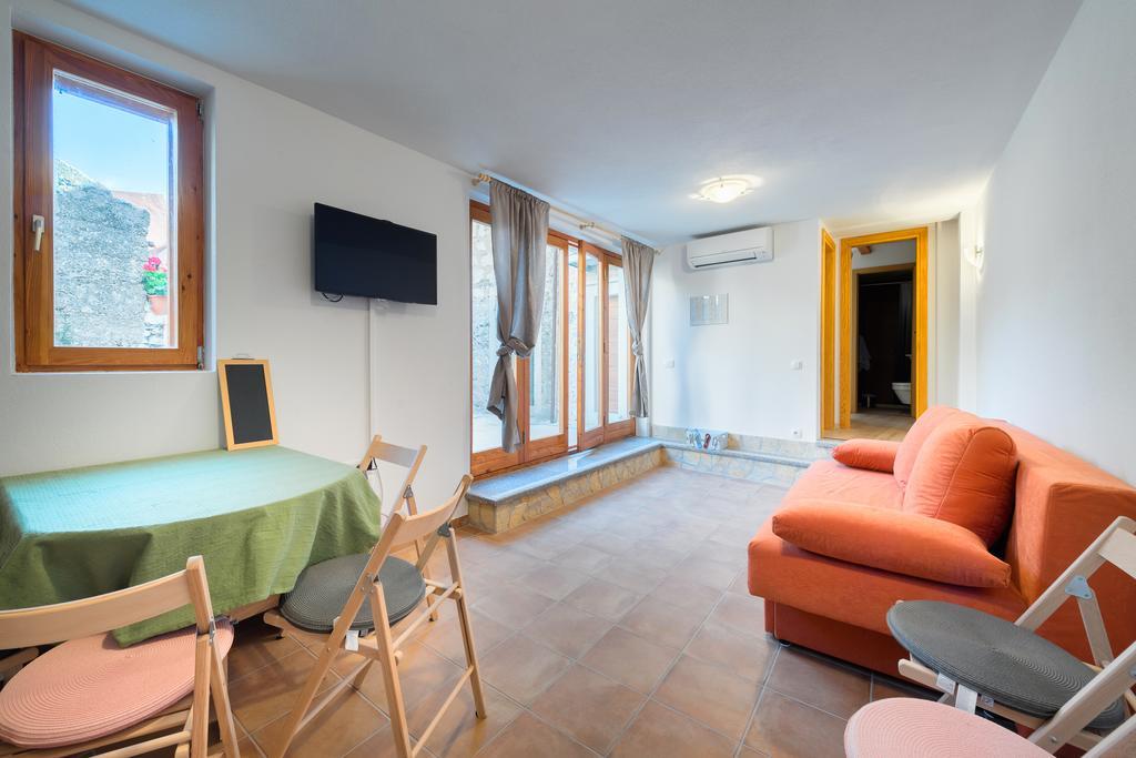 Apartment Pod Kastilom Jelsa  Exterior foto